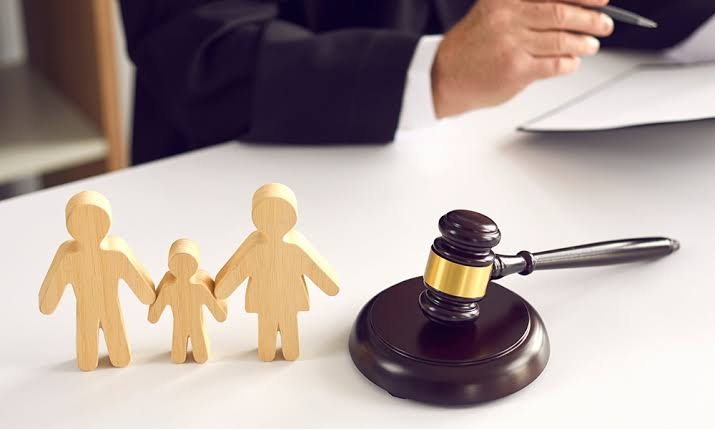 Divorce Lawyer